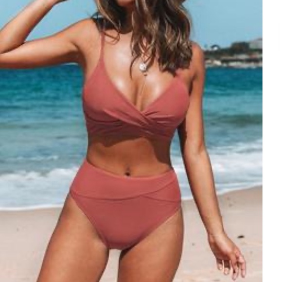 🔻SOLD🔻NWT high waisted merlot bikini - Picture 1 of 2